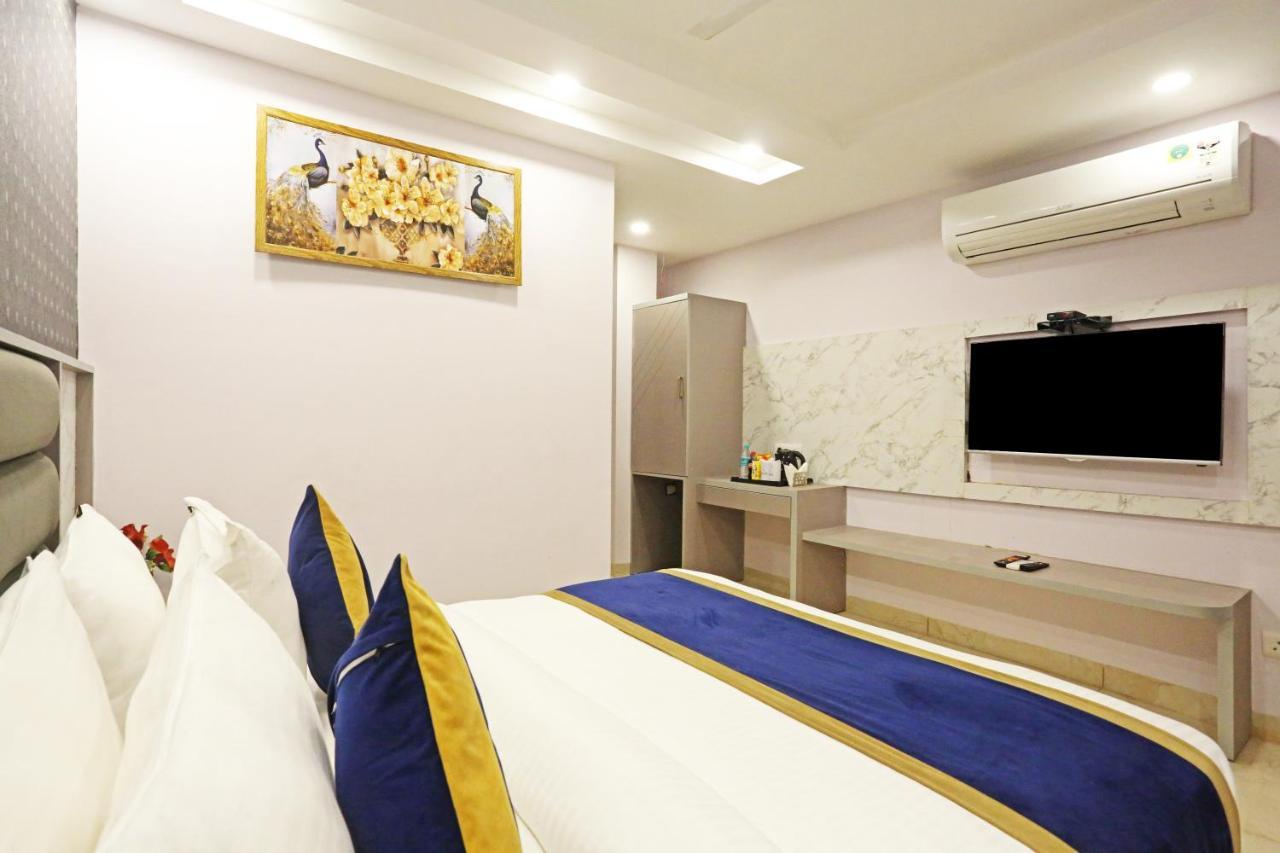 Frankstay By Hotel Mayfair Newly Built - New Delhi Nova Deli Exterior foto