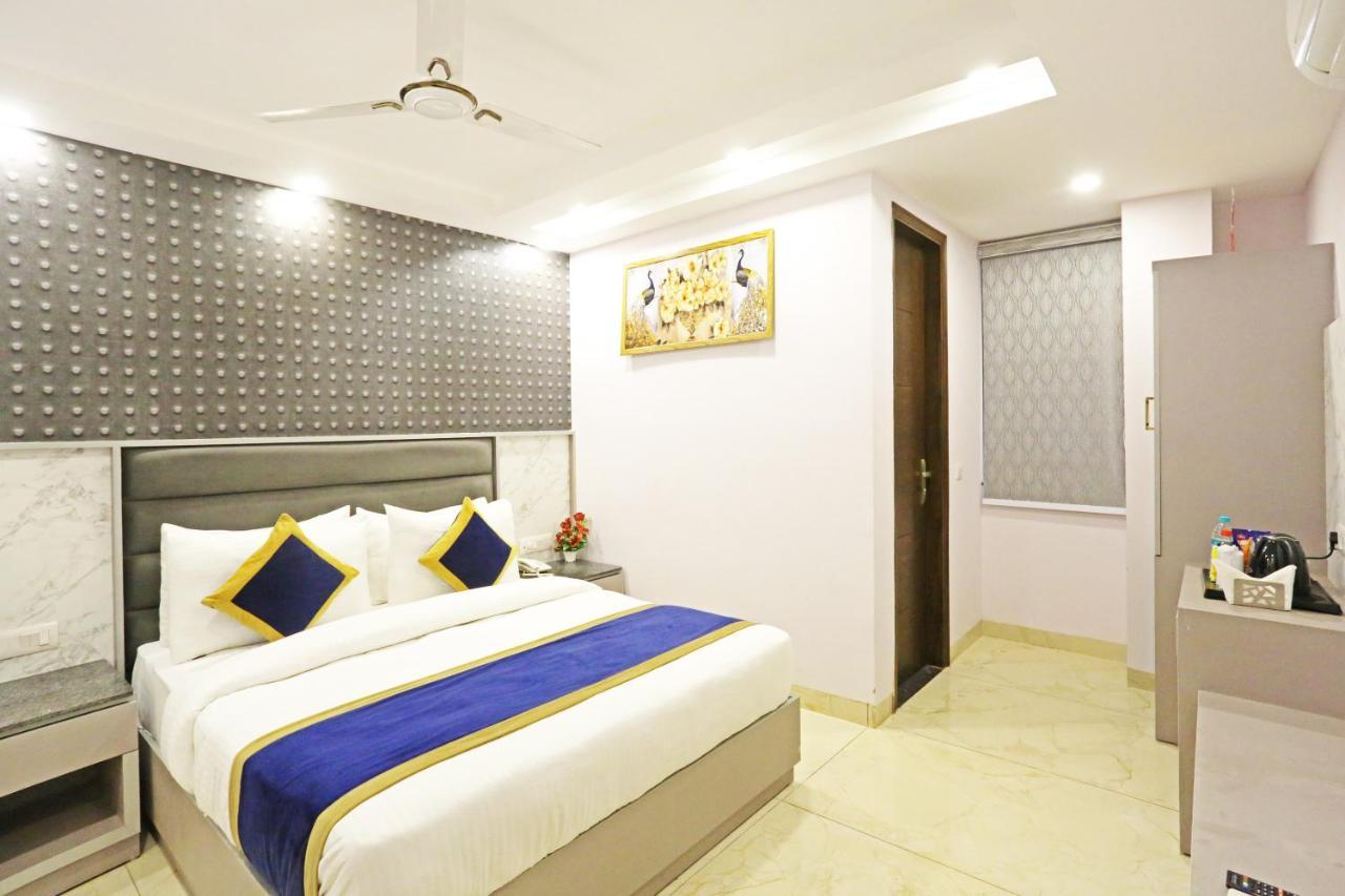 Frankstay By Hotel Mayfair Newly Built - New Delhi Nova Deli Exterior foto