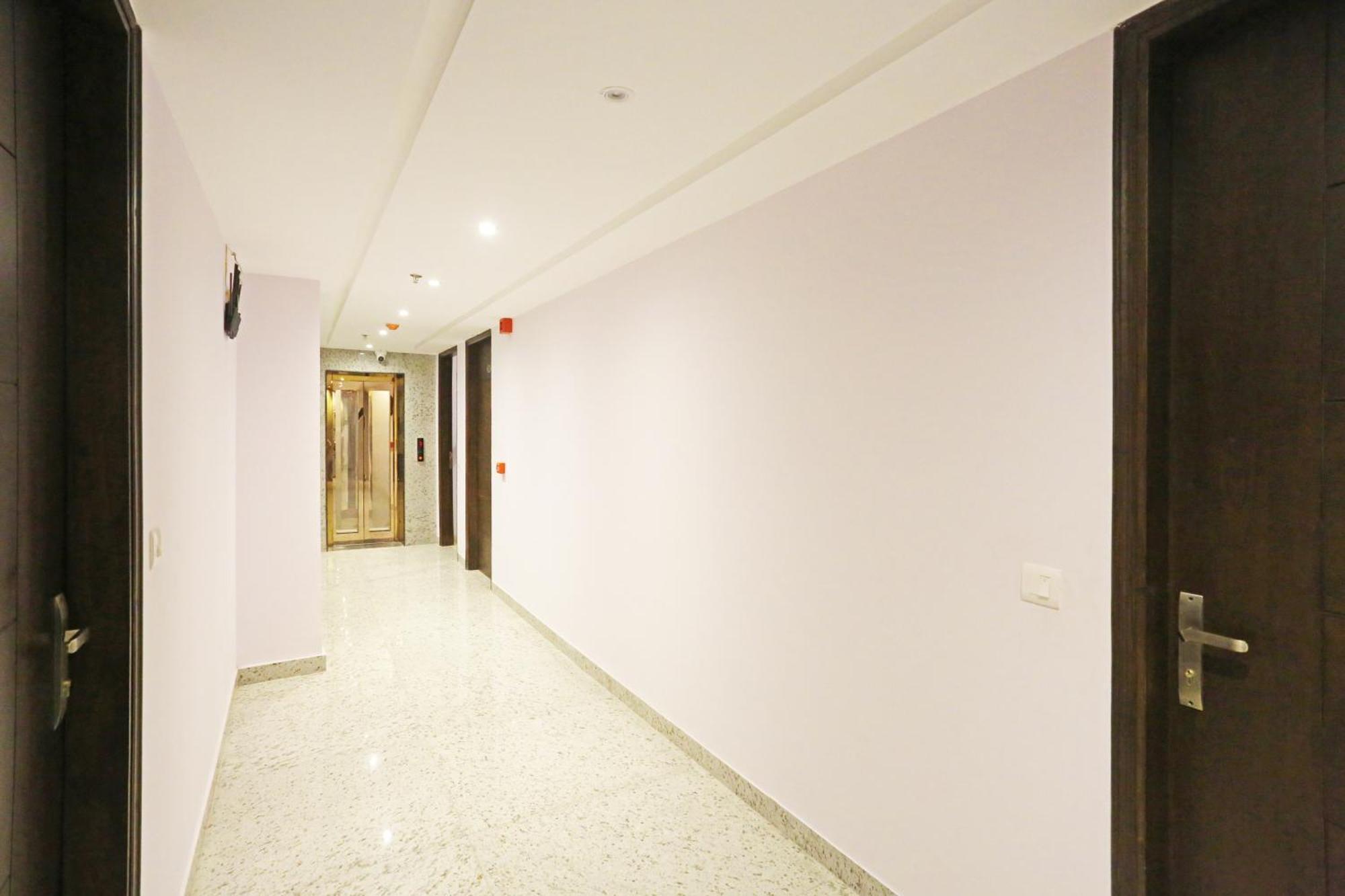 Frankstay By Hotel Mayfair Newly Built - New Delhi Nova Deli Exterior foto